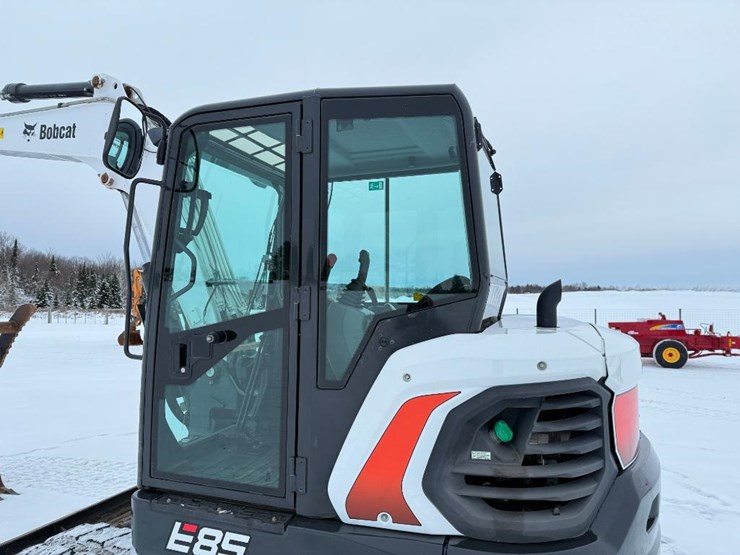 bobcat-e85-image-25