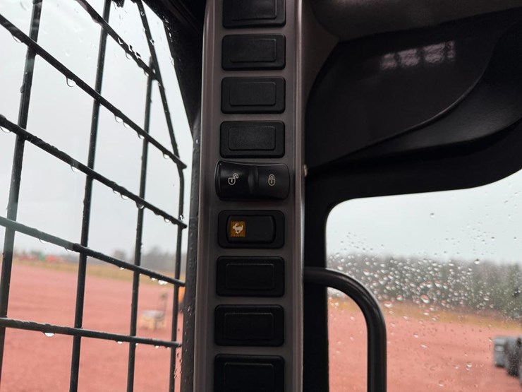 case-sv185b-image-32