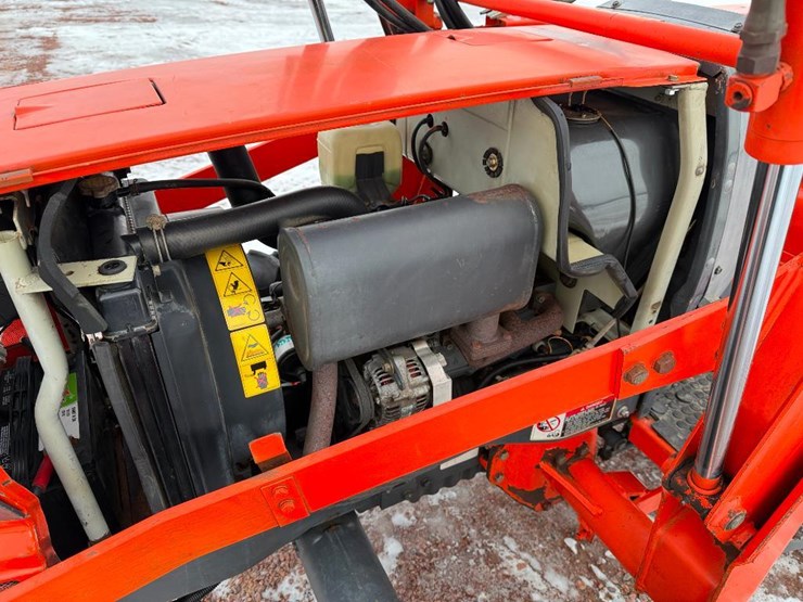 kubota-la480-image-31