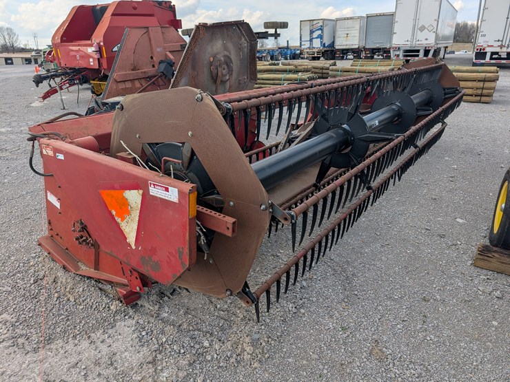 international-820-image-2