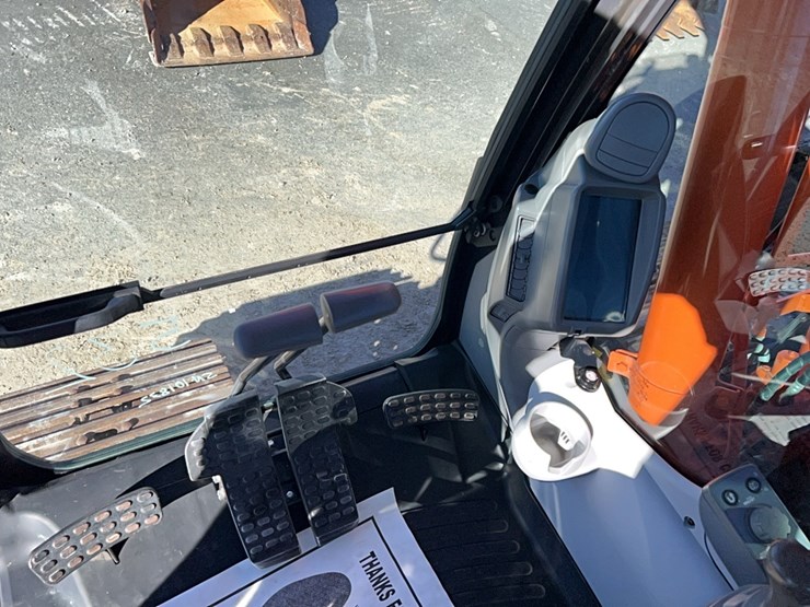 2017-hitachi-zx120-6-image-25