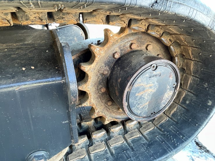 2021-bobcat-e50-image-26