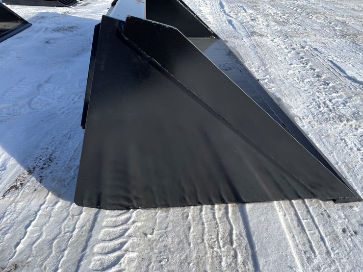 #2501-•-new-kc-78"-skid-steer-bucket-image-13