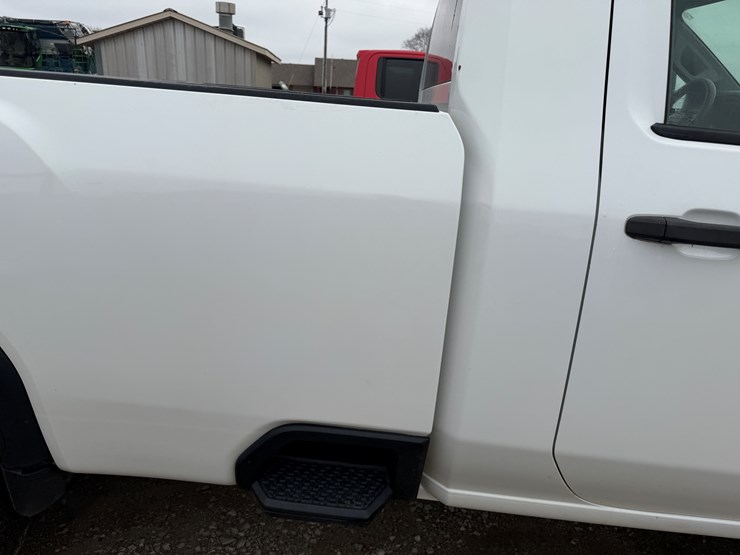 2020-gmc-2500hd-image-40