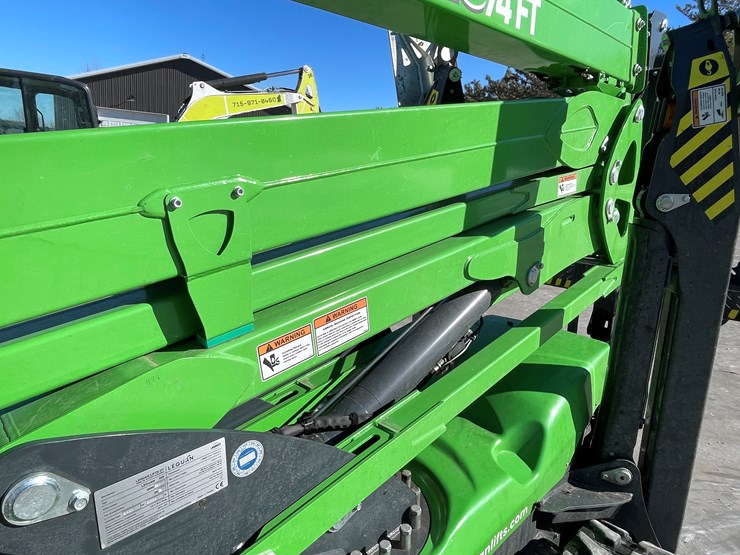 #103-•-2024-leguan-225-track-drive-articulating-boom-lift-image-42