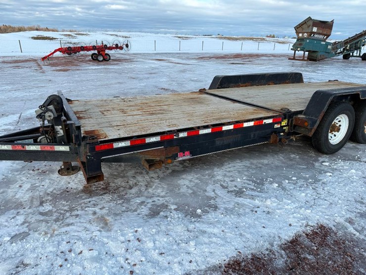 #168-•-lot-168-image-21