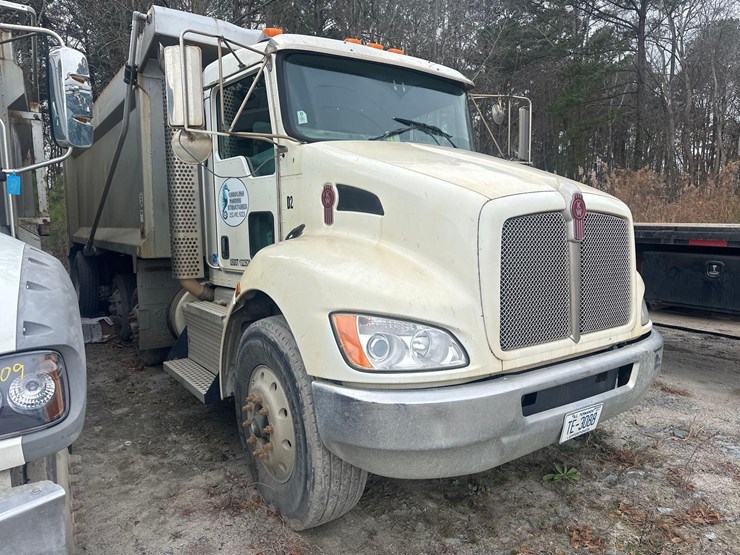 2015-kenworth-t370-image-2