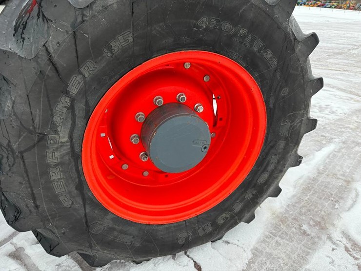 kubota-m7-151-image-11