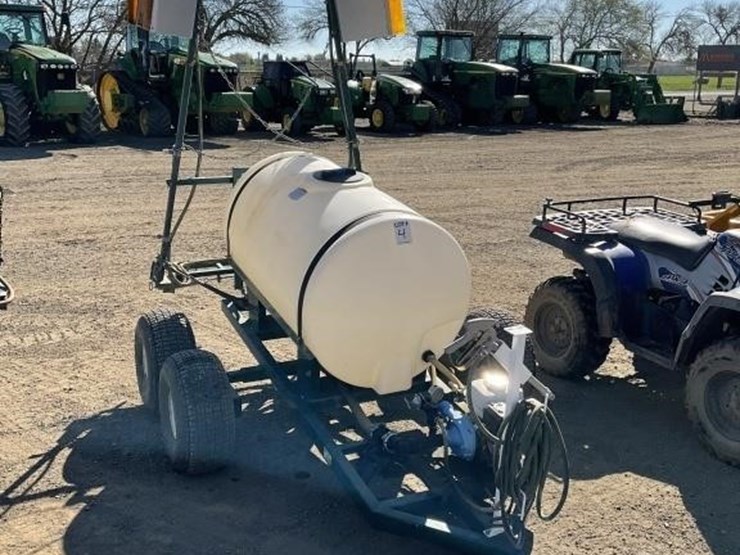 pbm-200g-poly-tank-pull-strip-sprayer,-20'-image-3