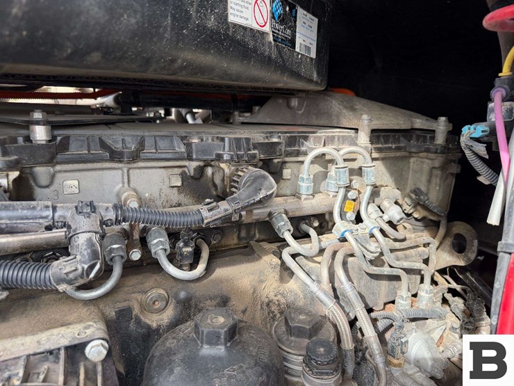 2017-freightliner-cascadia-125-image-46