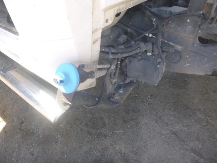 2012-dodge-ram-5500-image-18