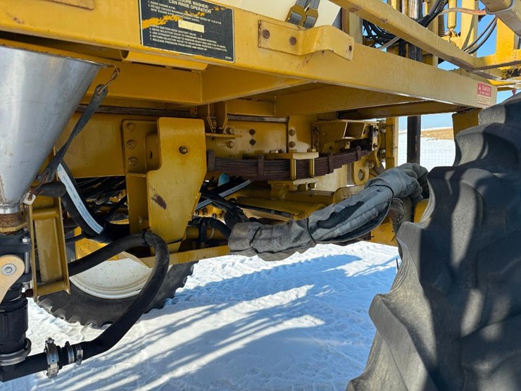 ag-chem-rogator-854-image-14