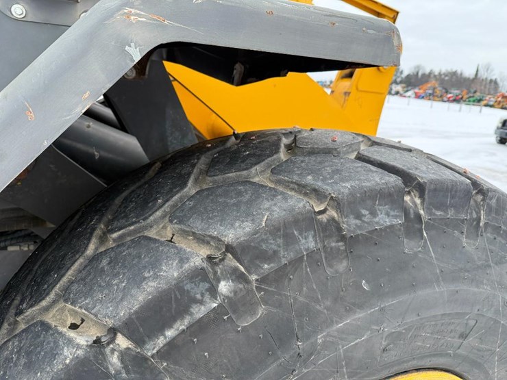 2015-sdlg-lg958l-image-9