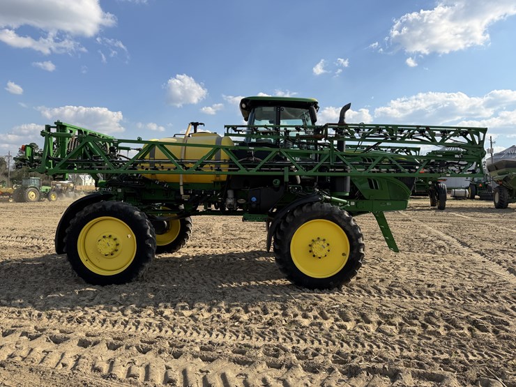 2022-john-deere-r4023-image-7