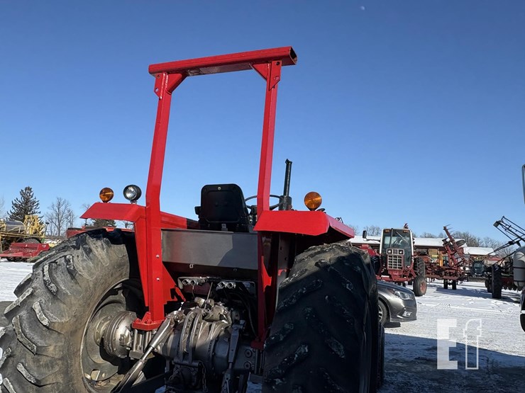 massey-ferguson-1085-image-14