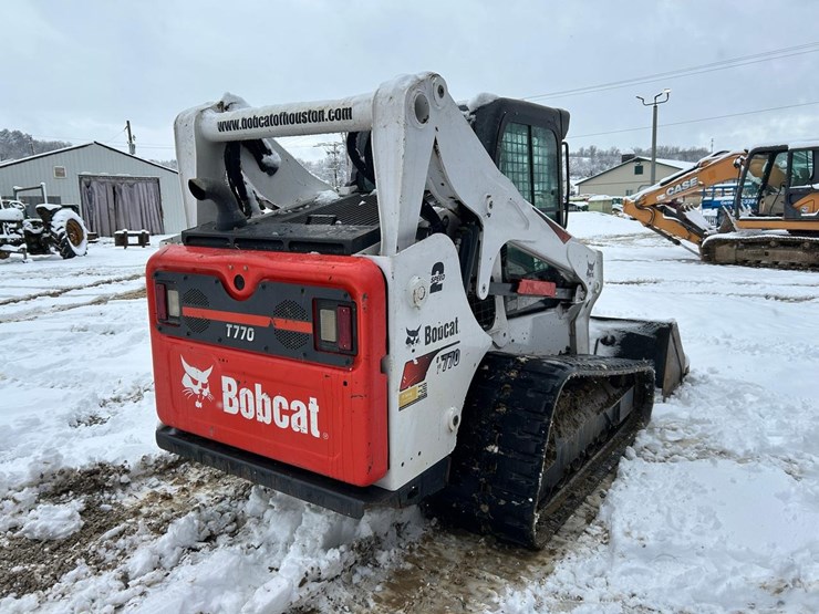2021-bobcat-t770-image-4
