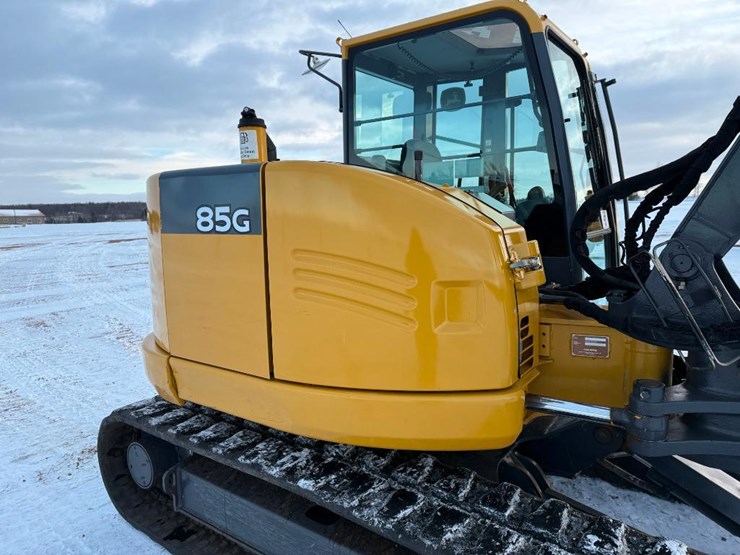 deere-85g-image-18