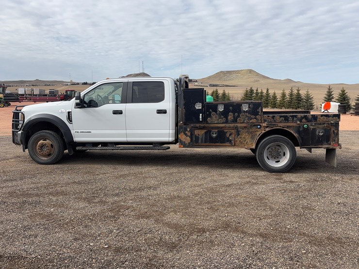 2018-ford-f550-image-8
