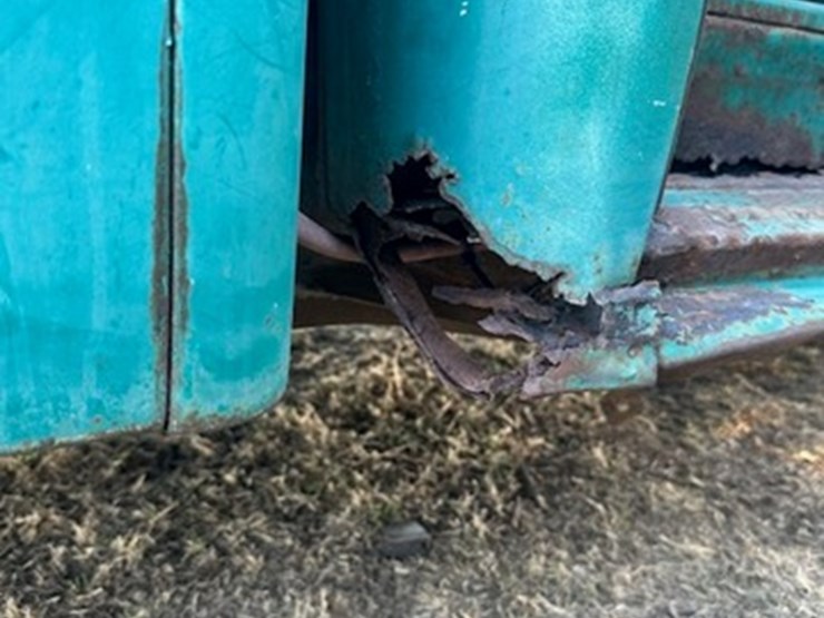 1959-international-b-image-6