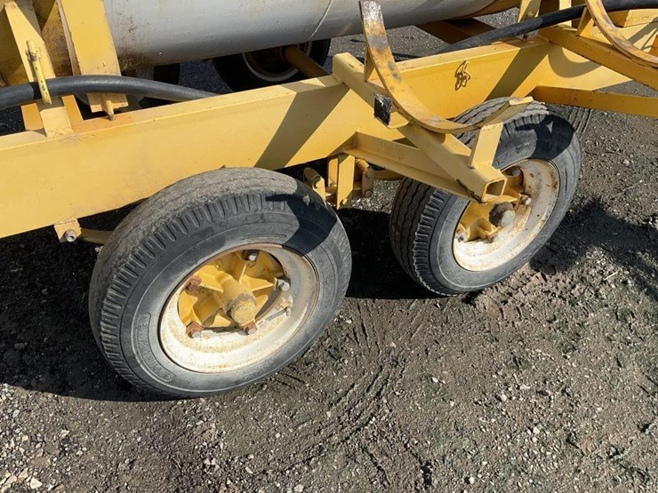 custom-500g-dual-axle-fuel-wagon-image-9