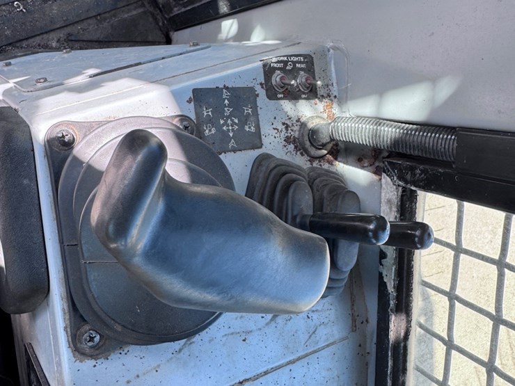 2002-deere-650h-lgp-image-28