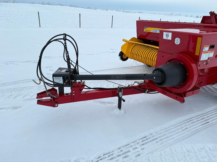 2015-new-holland-bc5070-image-9