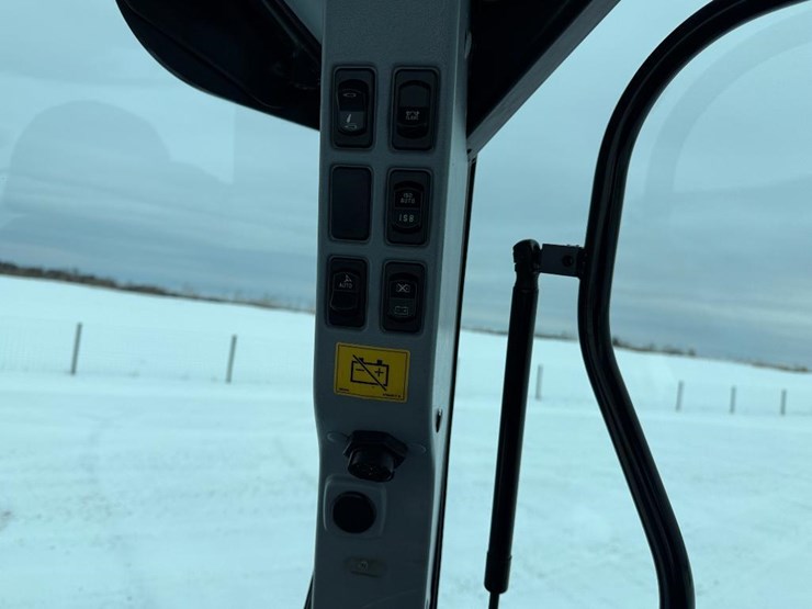 new-holland-t7.210-image-61