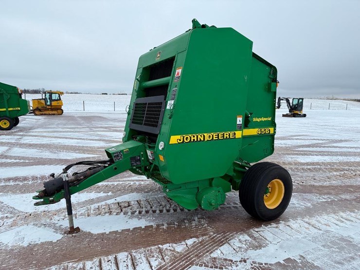 john-deere-456-image-1