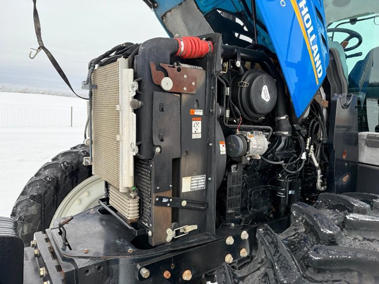 new-holland-t7.210-image-36