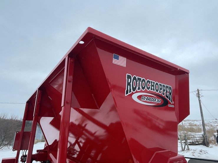 2023-rotochopper-go-bagger-250-image-33