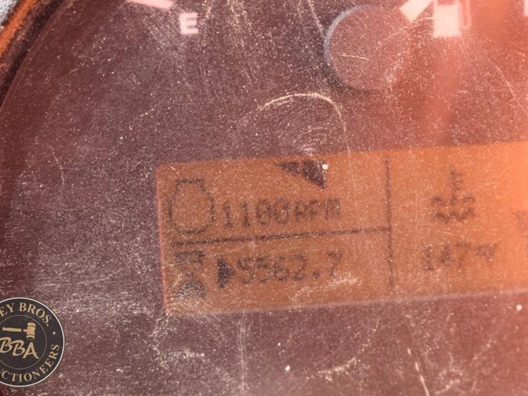 2015-sky-trak-8042-image-47