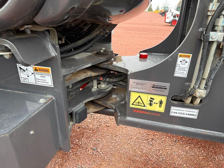 2022-new-holland-w80c-image-25