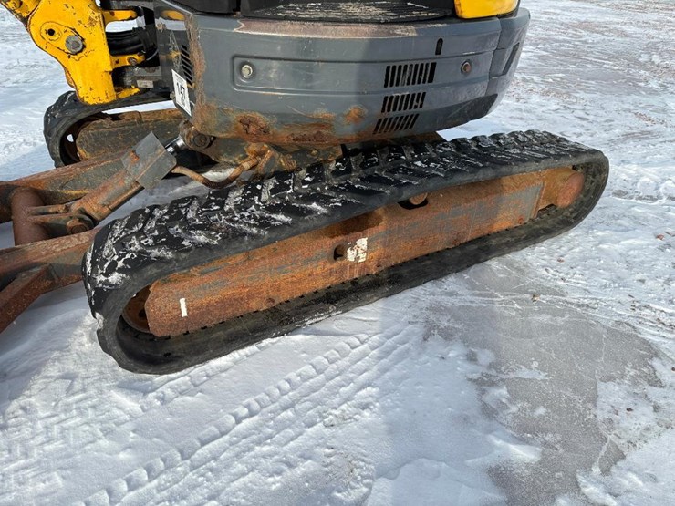 new-holland-e27sr-image-7