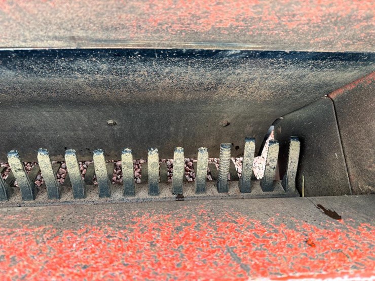 #25-•-lot-25-image-23