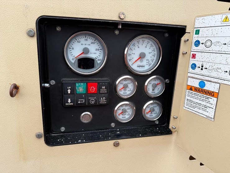 #3-•-lot-3-image-26