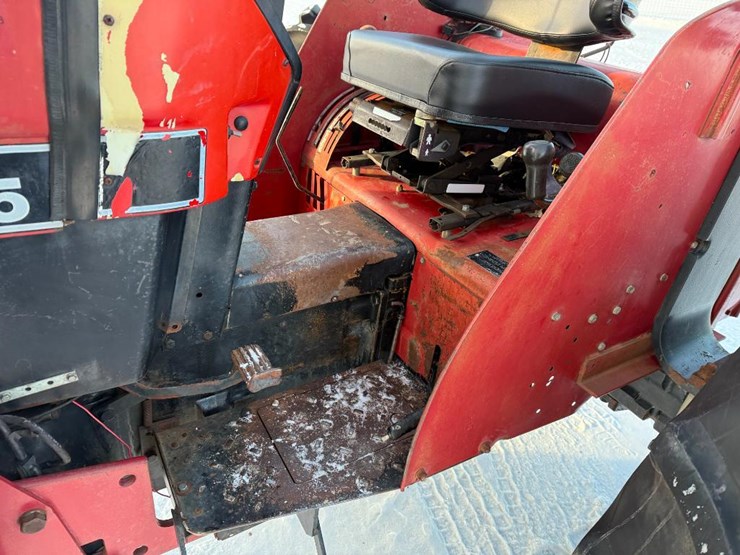 case-ih-485-image-30
