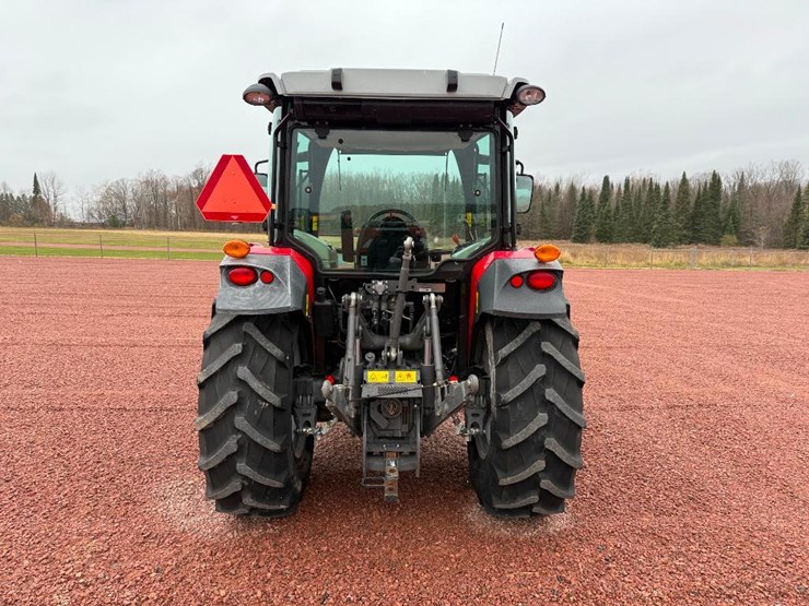 massey-ferguson-4707-image-5