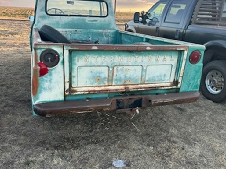 1959-international-b-image-4