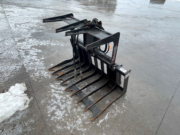#4913-•-virnig-mini-skid-steer-mount-48"-grapple-bucket-image-6