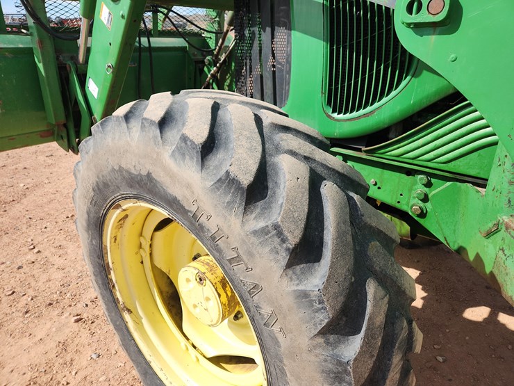 john-deere-6420-image-25