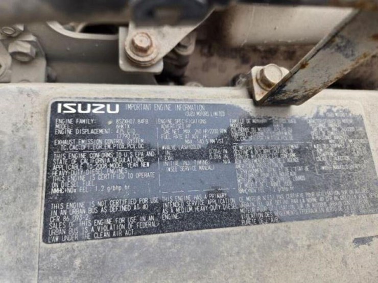 2009-gmc-t7500-image-36