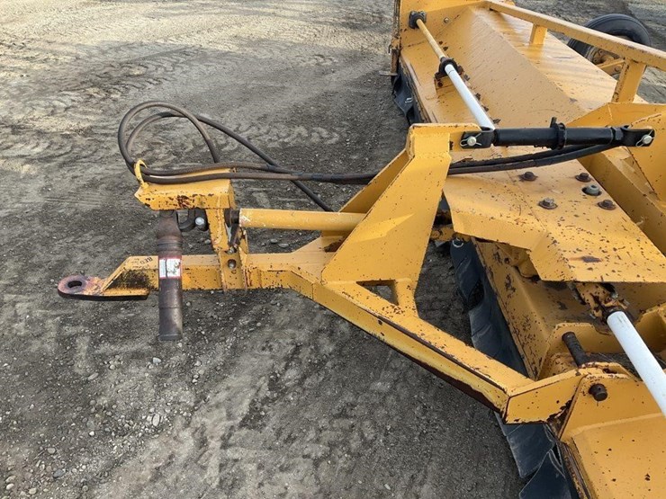 vrisimo-20'-pull-pto-chopper-image-6