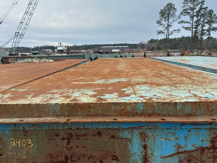 10x40-sectional-barge-image-2