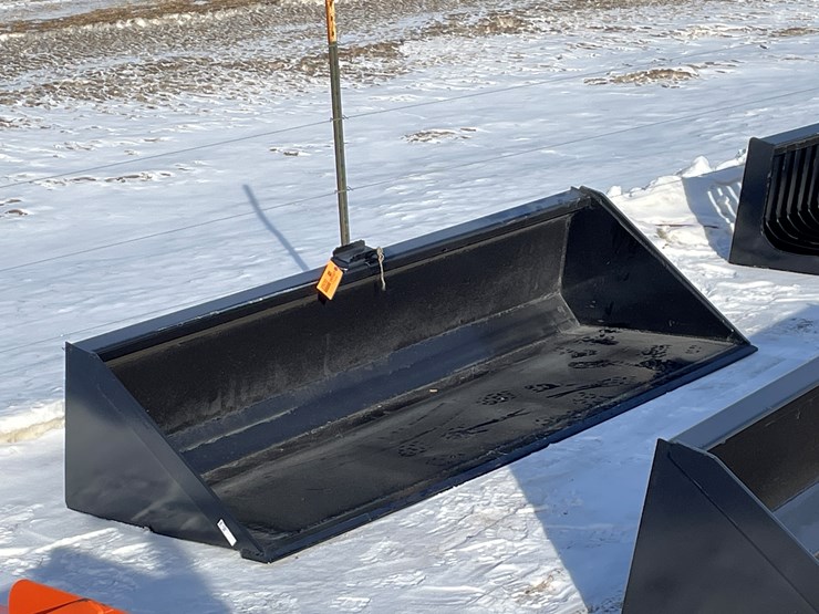 #2500-•-new-kc-90"-skid-steer-bucket-image-3