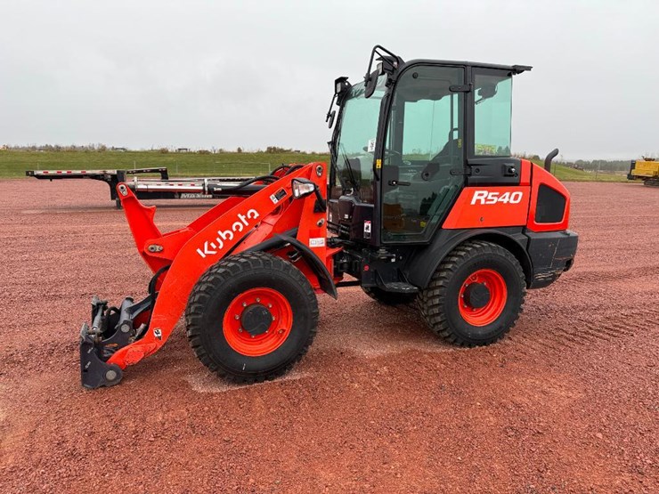 kubota-r540-image-1