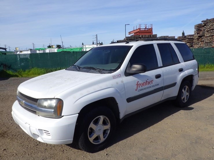 2005-chevrolet-trailblazer-image-1