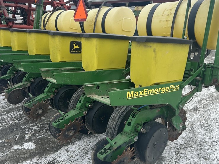 1996-john-deere-1750-image-5