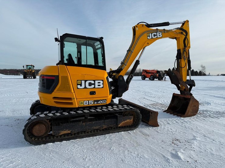 jcb-85z-1-image-3