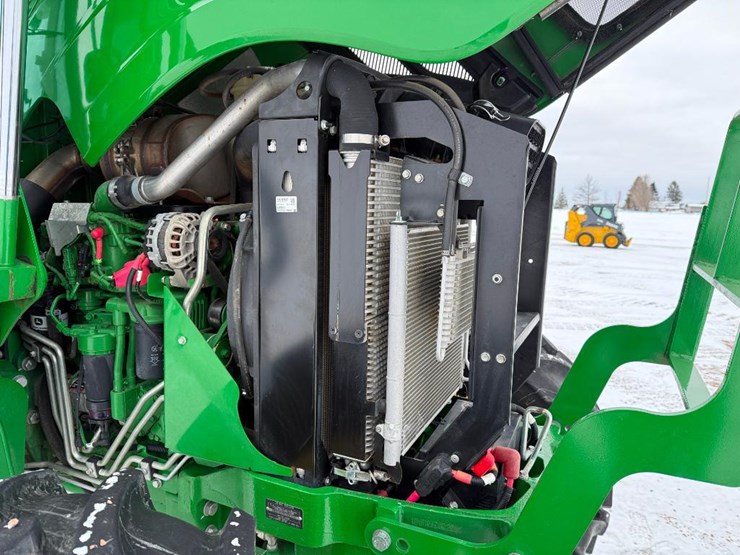 john-deere-6105e-image-43