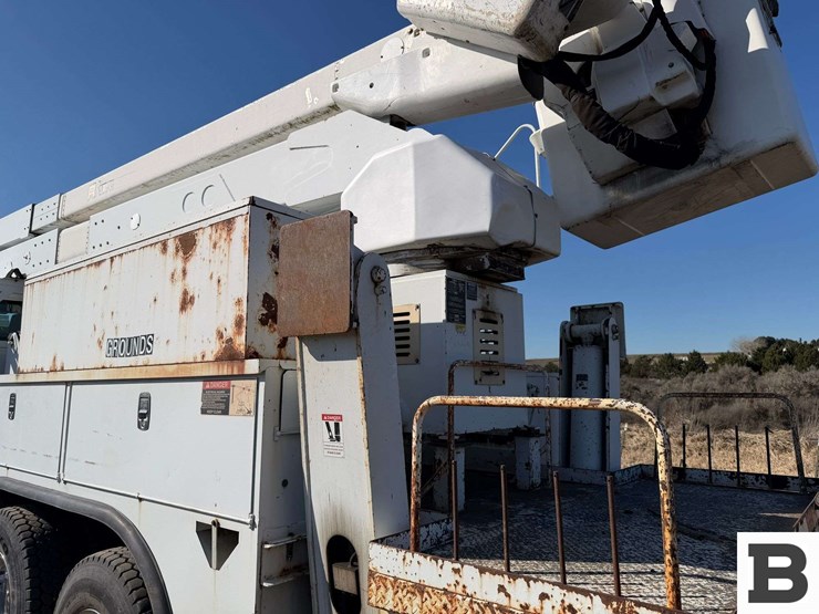 2011-international-workstar-7400-image-26